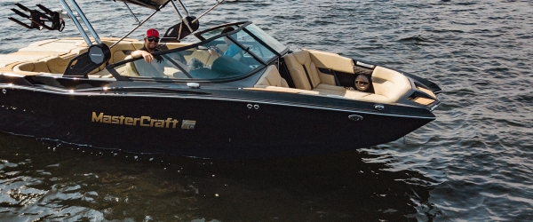 MasterCraft XT22 Black and Gold colourway